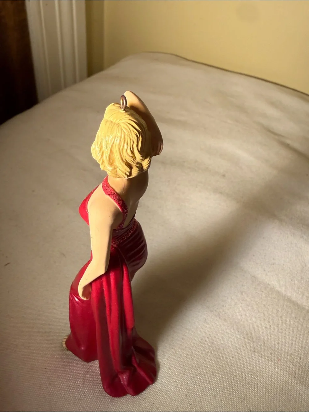 Hallmark Marilyn Monroe How to Marry a Millionaire 2014 Keepsake Ornament